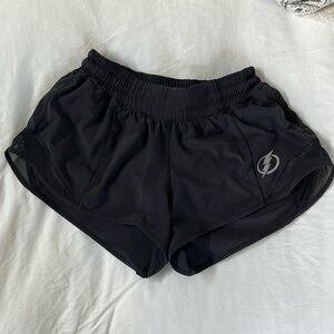 Lululemon Hotty Hot shorts
